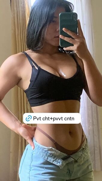 Ni Made Rusmi Photo Fuites Nudes OnlyFans 1