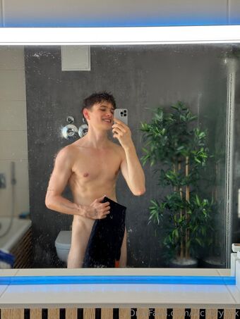 nickbrycex Photo Fuites Nudes OnlyFans 34