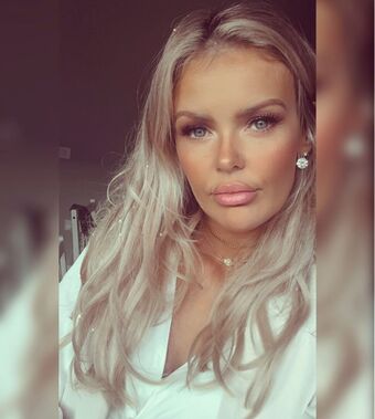 Nicole Farrell Glasgow