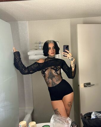 Nikolina Photo Fuites Nudes OnlyFans 6