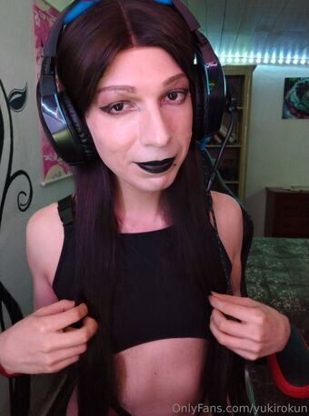 nikybot Photo Fuites Nudes OnlyFans 17