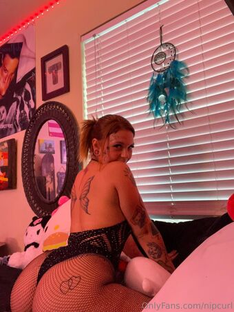 nipcurl Photo Fuites Nudes OnlyFans 17