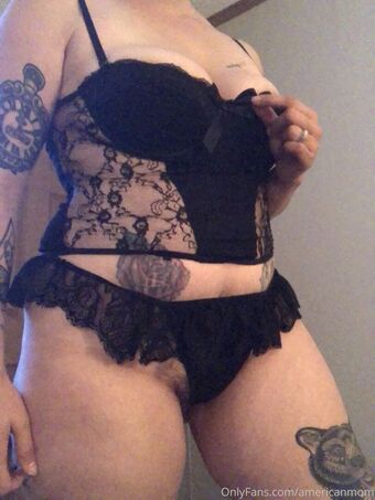 obedientdeviantmom