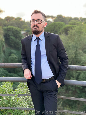 officepant Photo Fuites Nudes OnlyFans 6