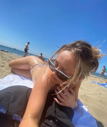 Omaze Photo Fuites Nudes OnlyFans 3