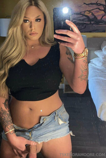 onlykendramoore