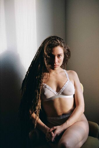 paeulini Photo Fuites Nudes OnlyFans 3