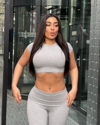 parmidashahh Photo Fuites Nudes OnlyFans 19