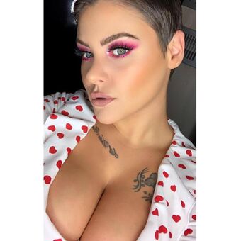 Peaches Photo Fuites Nudes OnlyFans 20