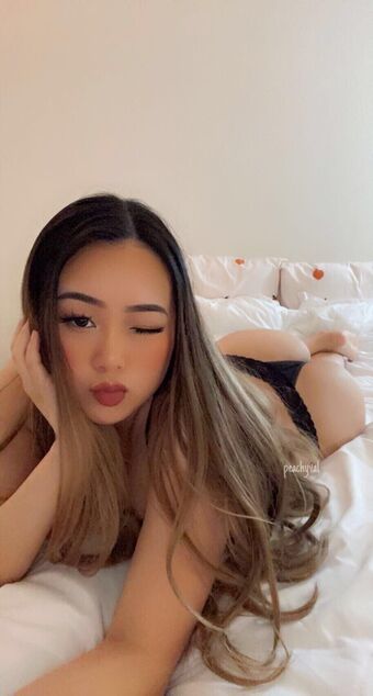 peachyval Photo Fuites Nudes OnlyFans 11