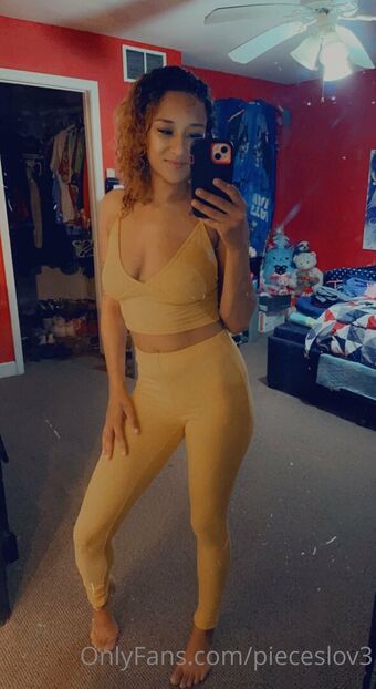 pieceslov3 Photo Fuites Nudes OnlyFans 5