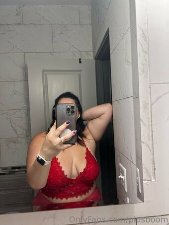 plusboom Photo Fuites Nudes OnlyFans 13
