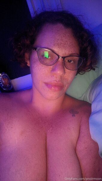 pnoirmoon Photo Fuites Nudes OnlyFans 1