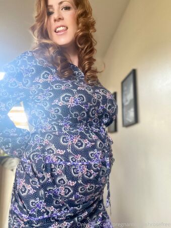 Pregnant English Rose