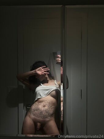 private24 Photo Fuites Nudes OnlyFans 13