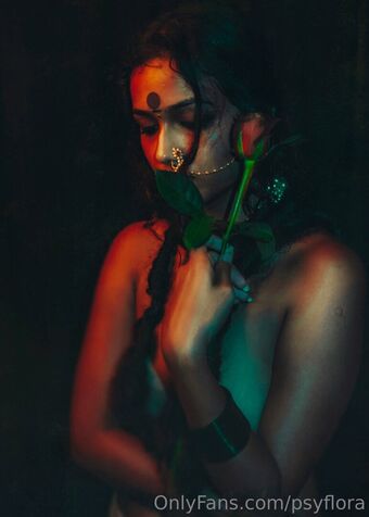 psyflorax Photo Fuites Nudes OnlyFans 13