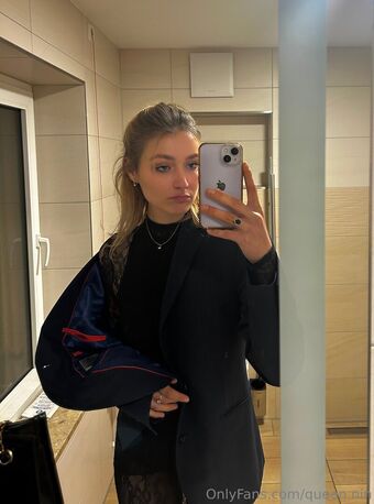 queen.nin Photo Fuites Nudes OnlyFans 1