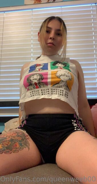 queenweeb00 Photo Fuites Nudes OnlyFans 16