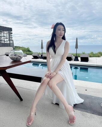 Rainy 以希 鐘小八