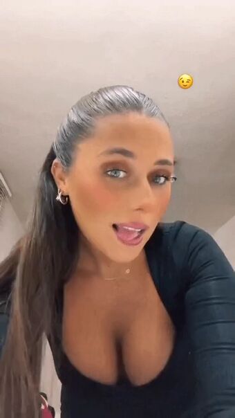 Raphaella Deuringer Photo Fuites Nudes OnlyFans 29