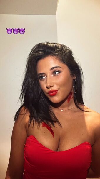 Raphaella Deuringer Photo Fuites Nudes OnlyFans 30