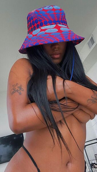 Raven Tracy Photo Fuites Nudes OnlyFans 22