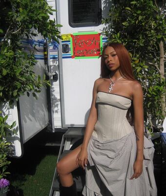Ravyn Lenae