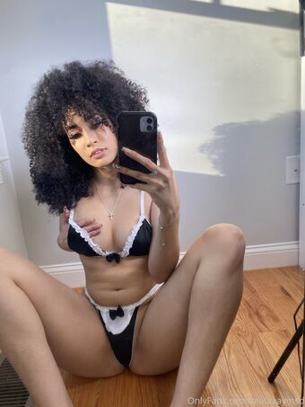 realaaaymsd Photo Fuites Nudes OnlyFans 18