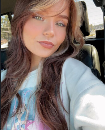 riley.castro Photo Fuites Nudes OnlyFans 1