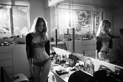 Rosie Huntington-Whiteley