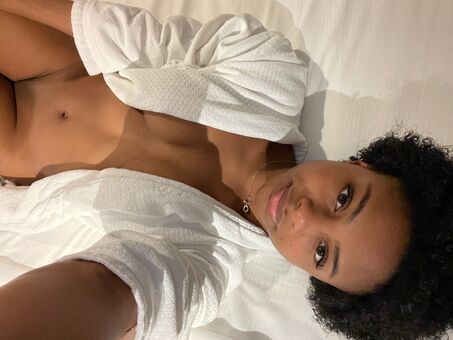 Saffronnn Photo Fuites Nudes OnlyFans 17
