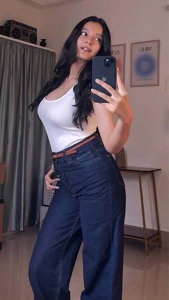 Sakshi Pandey Photo Fuites Nudes OnlyFans 31