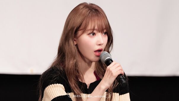 Sakura Miyawaki 宮脇 咲良