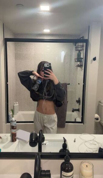 Sakura Shymko Photo Fuites Nudes OnlyFans 142