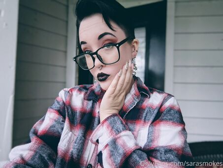 sarasmokes Photo Fuites Nudes OnlyFans 7