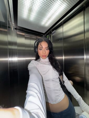 selfishara Photo Fuites Nudes OnlyFans 37