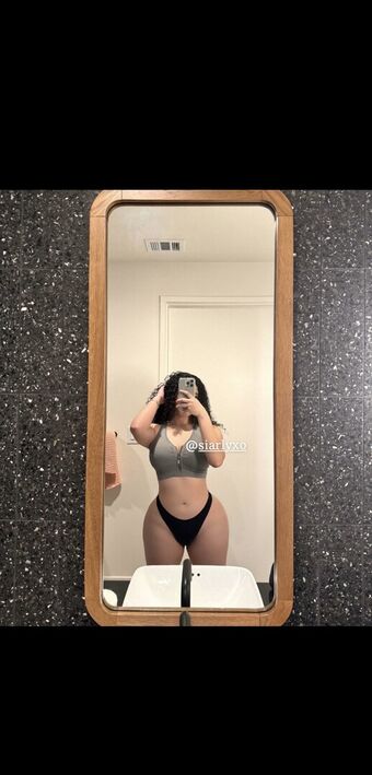 Siarly Photo Fuites Nudes OnlyFans 34