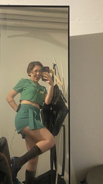 Snailmail Photo Fuites Nudes OnlyFans 16