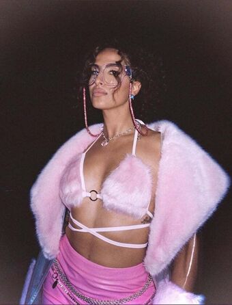 Snoh Aalegra