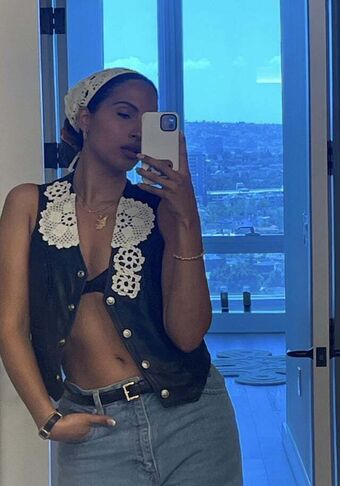 Snoh Aalegra