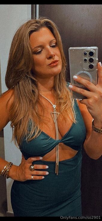 so2901 Photo Fuites Nudes OnlyFans 13
