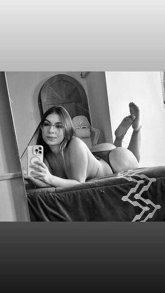 Sofia Cortez Photo Fuites Nudes OnlyFans 16