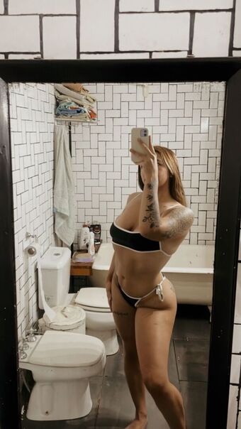 Sol Triberti Photo Fuites Nudes OnlyFans 8