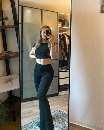 solisssaa Photo Fuites Nudes OnlyFans 34