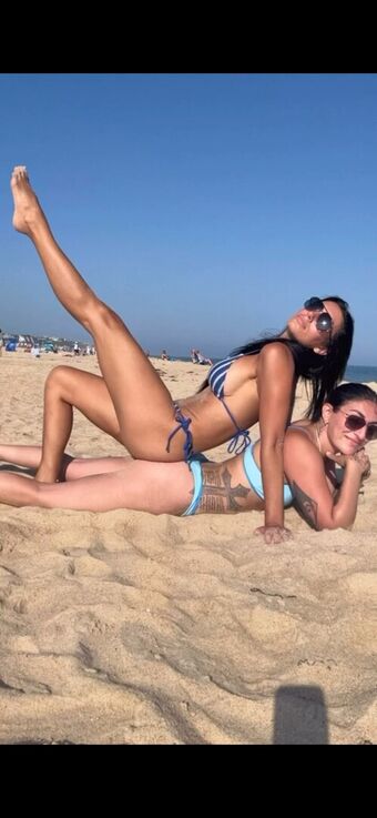 Sonya Deville