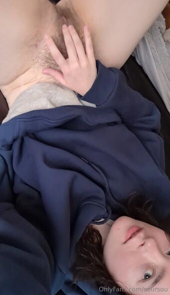 Soursou Photo Fuites Nudes OnlyFans 3