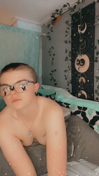 spellbound Photo Fuites Nudes OnlyFans 34