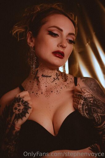 stephenvoyce Photo Fuites Nudes OnlyFans 4