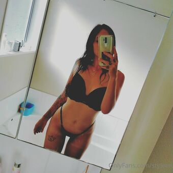 styleen Photo Fuites Nudes OnlyFans 8