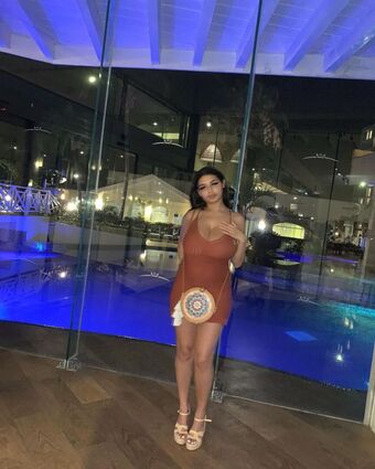 Summer T